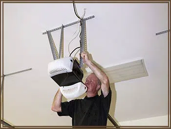 SOS Garage Doors Austin, TX 512-598-0840 - openers-cont-gr-02m